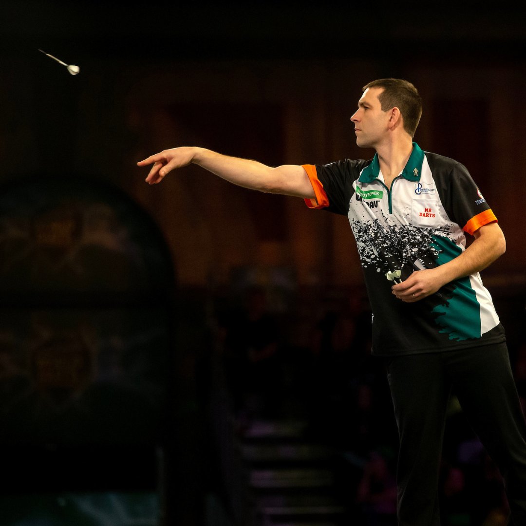 Huge shoutout to our incredible players for their stellar performance last night, securing a place in the next stage of the Paddy Power World Darts Championship! 🎯 🏆 @TheMagpie180 : Advancing to Round 2