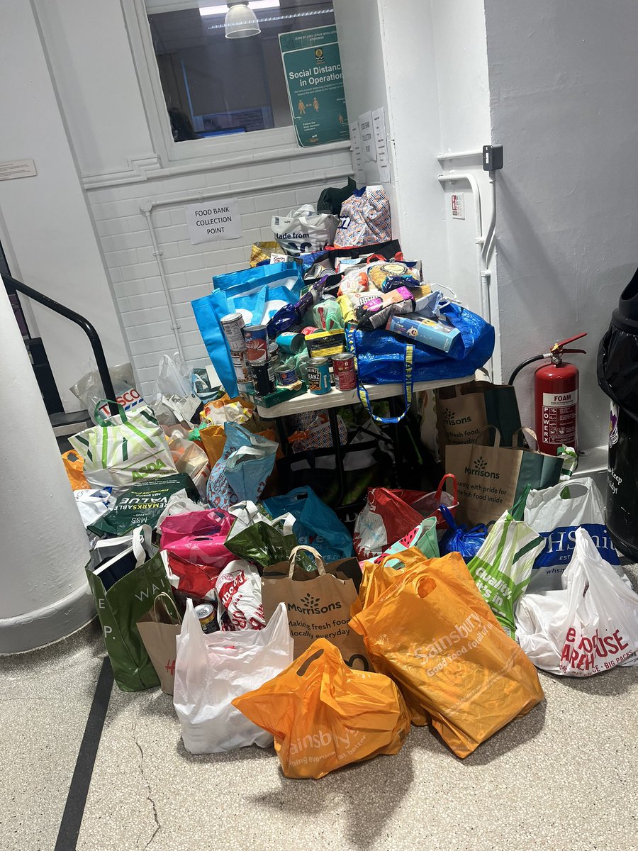 Super proud of our school community as we gathered over 500 kilos of donations for our local food banks! 🤩 <a href="/PaulineCarr2610/">Pauline Carr</a> <a href="/ShawlandsAcad/">Shawlands Academy</a>