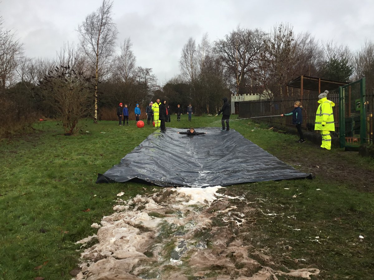 We had a fantastic day at the Tinsel Run yesterday. Thank you to <a href="/onerensport/">OneRen Sport</a> <a href="/weareoneren/">OneRen</a> for setting up the course for us 🎅