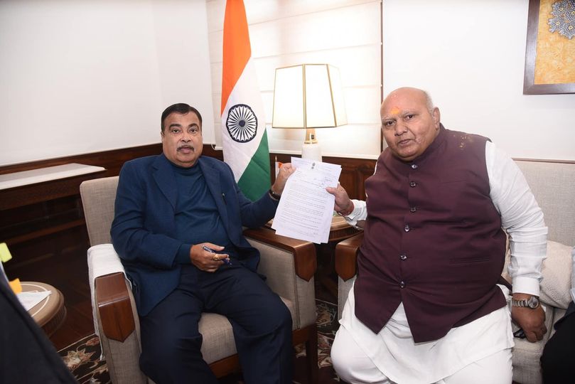 Porbandar MP Meets Gadkari; Seeks commencement of Rajkot-Jetpur 6-lane project