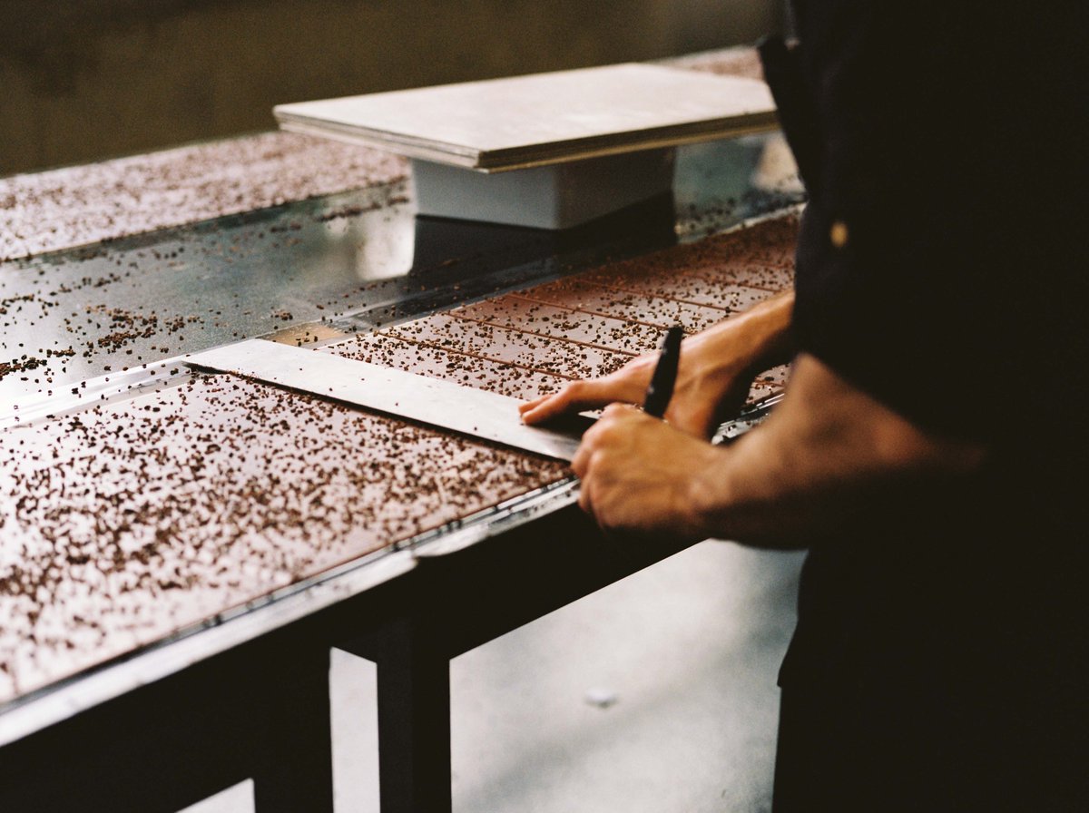 #MyParis: Patrick Roger, master chocolatier 🍫 The expert craftsman, named Chevalier de la Légion d’Honneur in 2018, opens the doors to his laboratory and what the French capital means to him. Read full story: bit.ly/3tzZ1yh