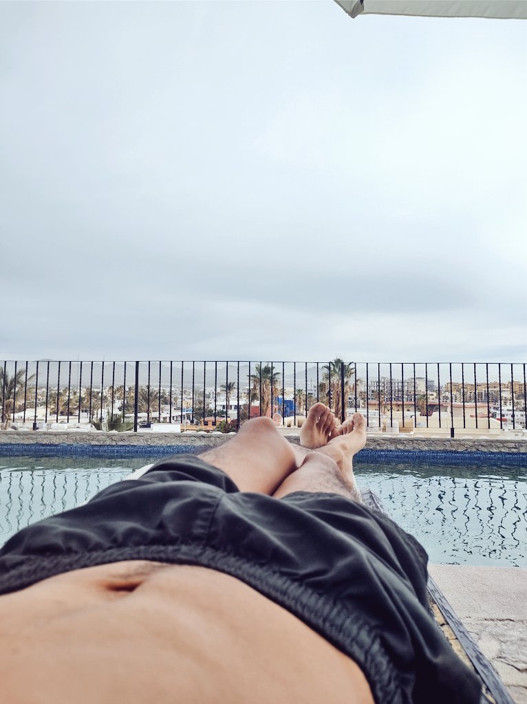 On your knees fagots and serve me... #feet #lick #massage
