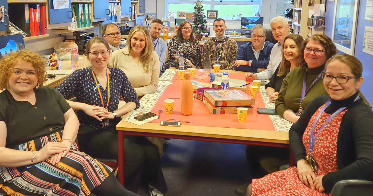(Most of) Performing Arts Christmas lunch today. 🎅🏼