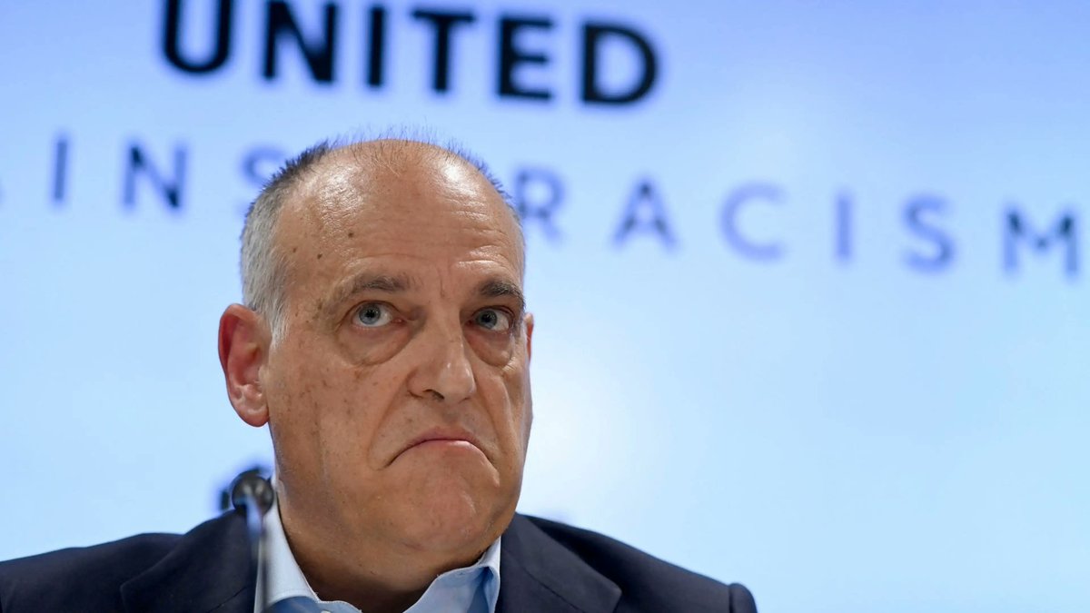 🗣️ Javier Tebas on Super League providing FREE broadcast to games: “Only Jesus Christ can perform miracles like bread and fish out of nothing, not the Super League CEO. I will bet you 100 meals in a restaurant that there will never be a Super League.”