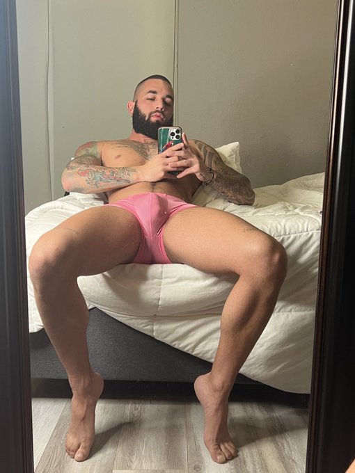 who want me https://t.co/gt50cziR5E