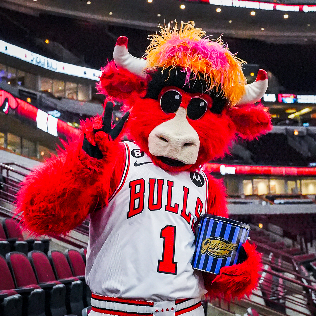 #BullsNation, tell us your UC seat location or where you’re watching today’s game from for a chance to win a tin of @GarrettPopcorn 🙌