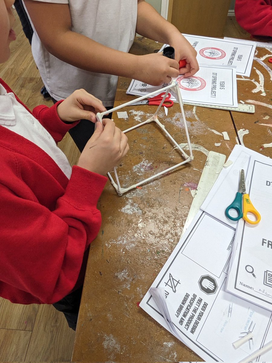 We have been making frame structures in our D&amp;T sessions over the past few weeks! We have used the techniques of joining and triangulation to keep our structures sturdy @HJAMrsEllis
