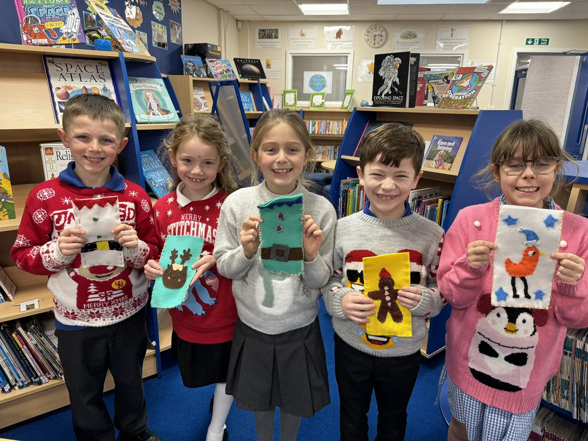 HolmeValleySch's tweet image. Y4 - Sewing
Christmas bags
Added festive fun with their Christmas jumpers!
Mrs Bellamy’s ⬇️
#DesignTechnology #Christmas #FestiveFun #SewingSkills