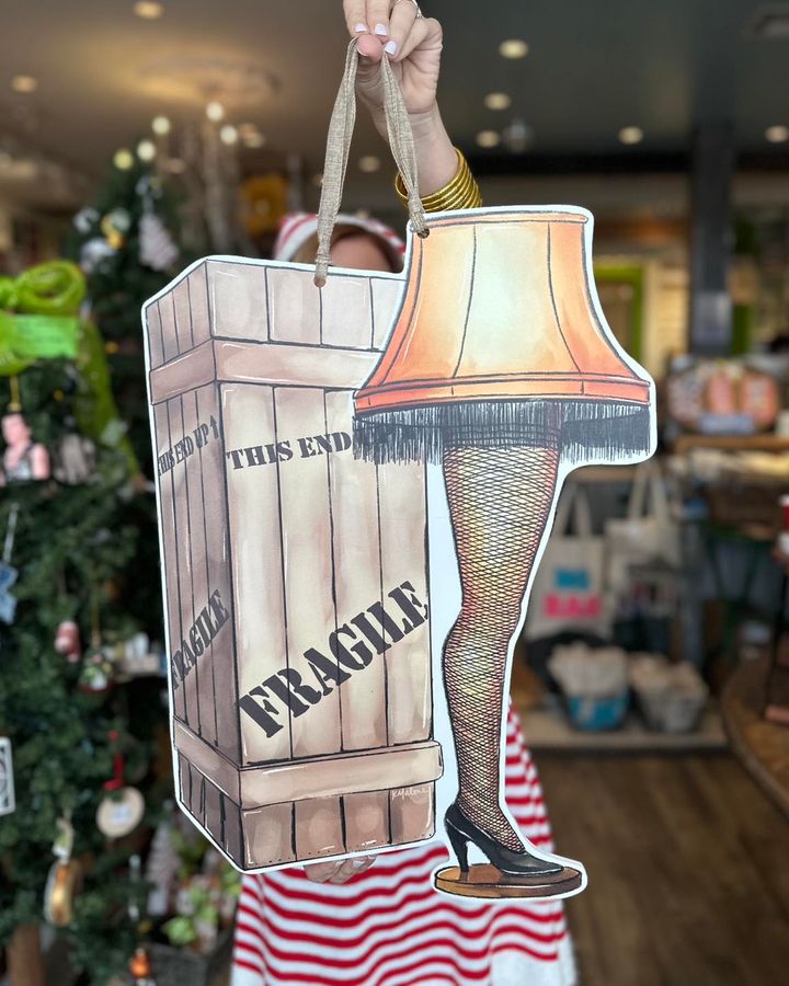 It's a major award!!! 🤣 Deck your halls with everyone's Christmas fave. 🙌 Find our Fragile Leg Lamp door hanger online and in-store! fleurtygirl.net/christmas-door… #fleurtygirl #fleurtyfave #shoplocalnola #achristmasstory #homedecor #christmasdecor