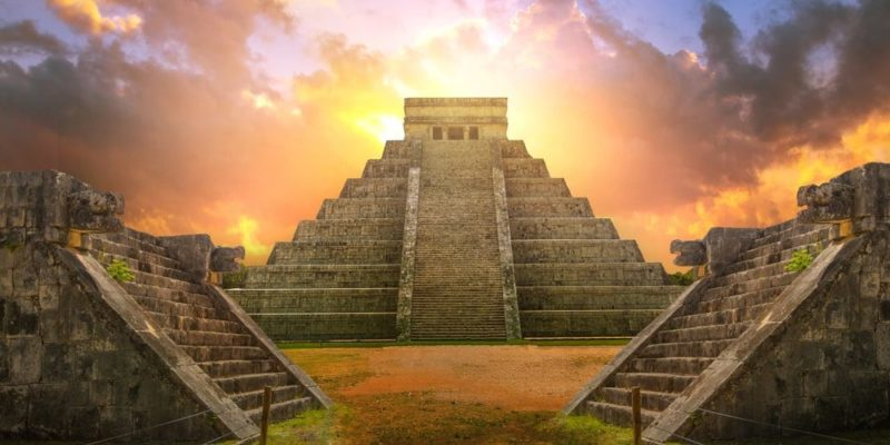 DATO CURIOSO 👀

El #21deDiciembre  se celebra en México el #DíaNacionalDeLaCulturaMaya, esto debido a que este  día coincide con un evento astronómico importante, el solsticio de invierno. 👏🤩#Academic