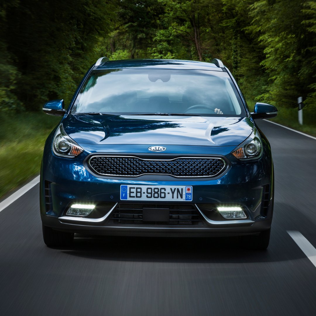 Sleek yet striking. The Kia Niro’s exterior has ‘future’ written all over it ⭐ ​

Find out more >​ bit.ly/3Gsq55x