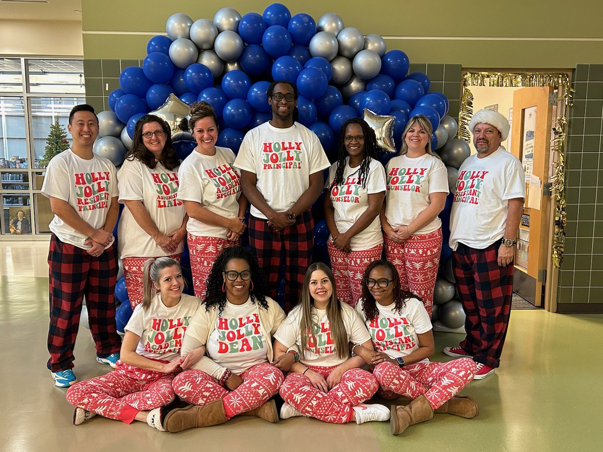 Kaitlyn Hammon (@hammoncheesy) on Twitter photo Happy “Holly Jolly” Holidays from your 💚JMS Leadership Team💙 <a href="/netzeroJMS/">Lady Bird Johnson MS</a> <a href="/IrvingISD/">Irving ISD</a> Happy “Holly Jolly” Holidays from your 💚JMS Leadership Team💙 <a href="/netzeroJMS/">Lady Bird Johnson MS</a> <a href="/IrvingISD/">Irving ISD</a>