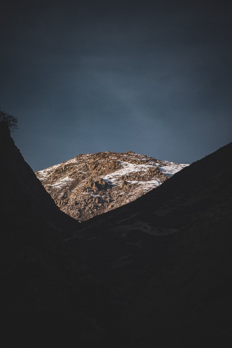 ummer__manzoor's tweet photo. It's not the mountain we conquer, but ourselves.” — Sir Edmund Hillary. https://t.co/CRvlNfHFZv