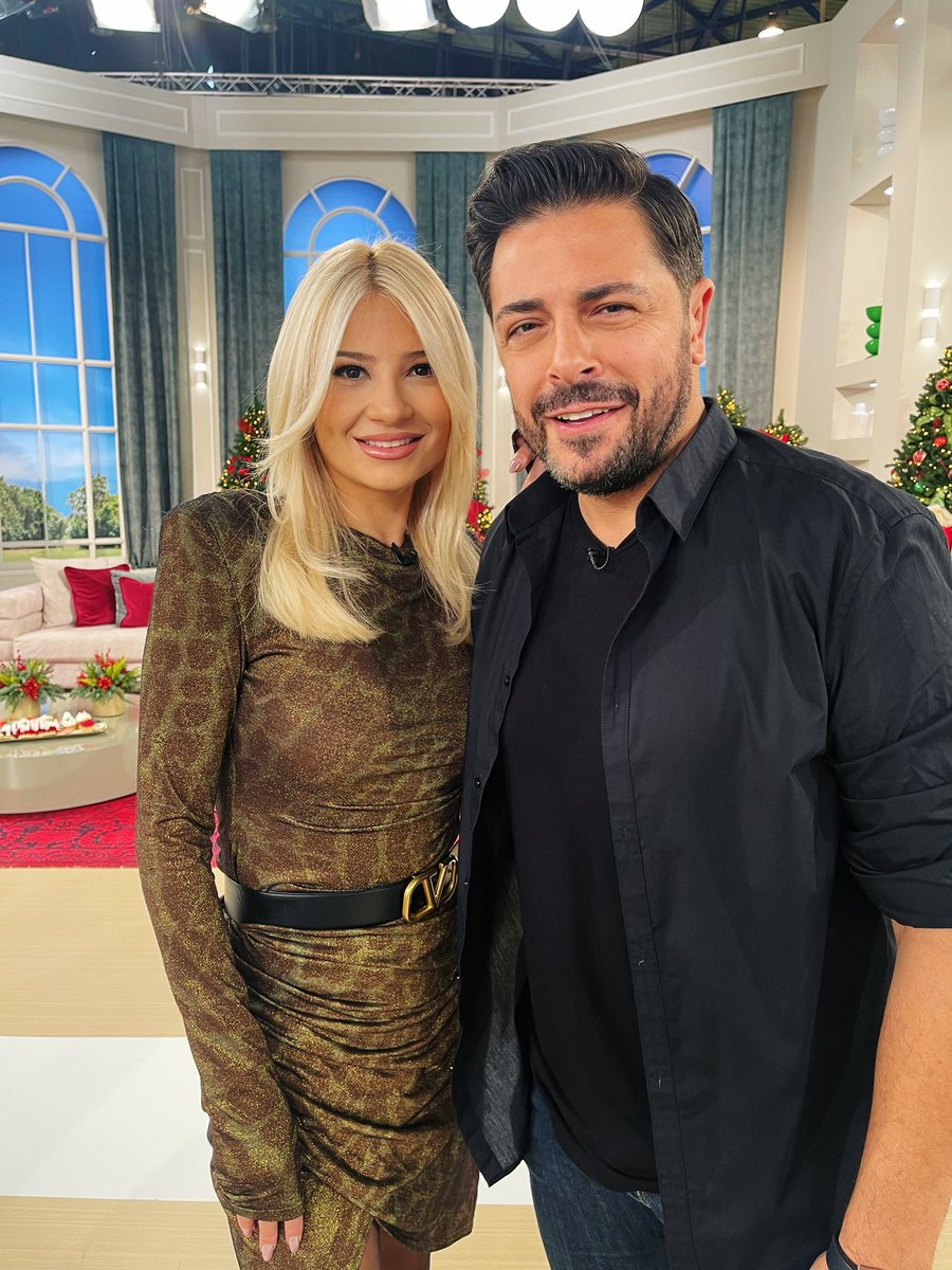 spicyofficial's tweet image. Ο @GHimonetos βρέθηκε σήμερα στην παρέα της @fayskorda και μίλησαν για τη συμμετοχή του στο @imcelebritygr και για το project «Φουλάρουμε Ζωή», που αφορά την αστική βιώσιμη κινητικότητα. 

#spicyofficial #spicyentertainment #georgehimonetos #fayskorda #faystime #skaitvgr