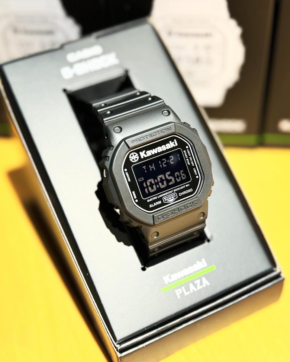クリスマスに間に合いました！ カワサキ X G-SHOCK DW-5600 プラザ