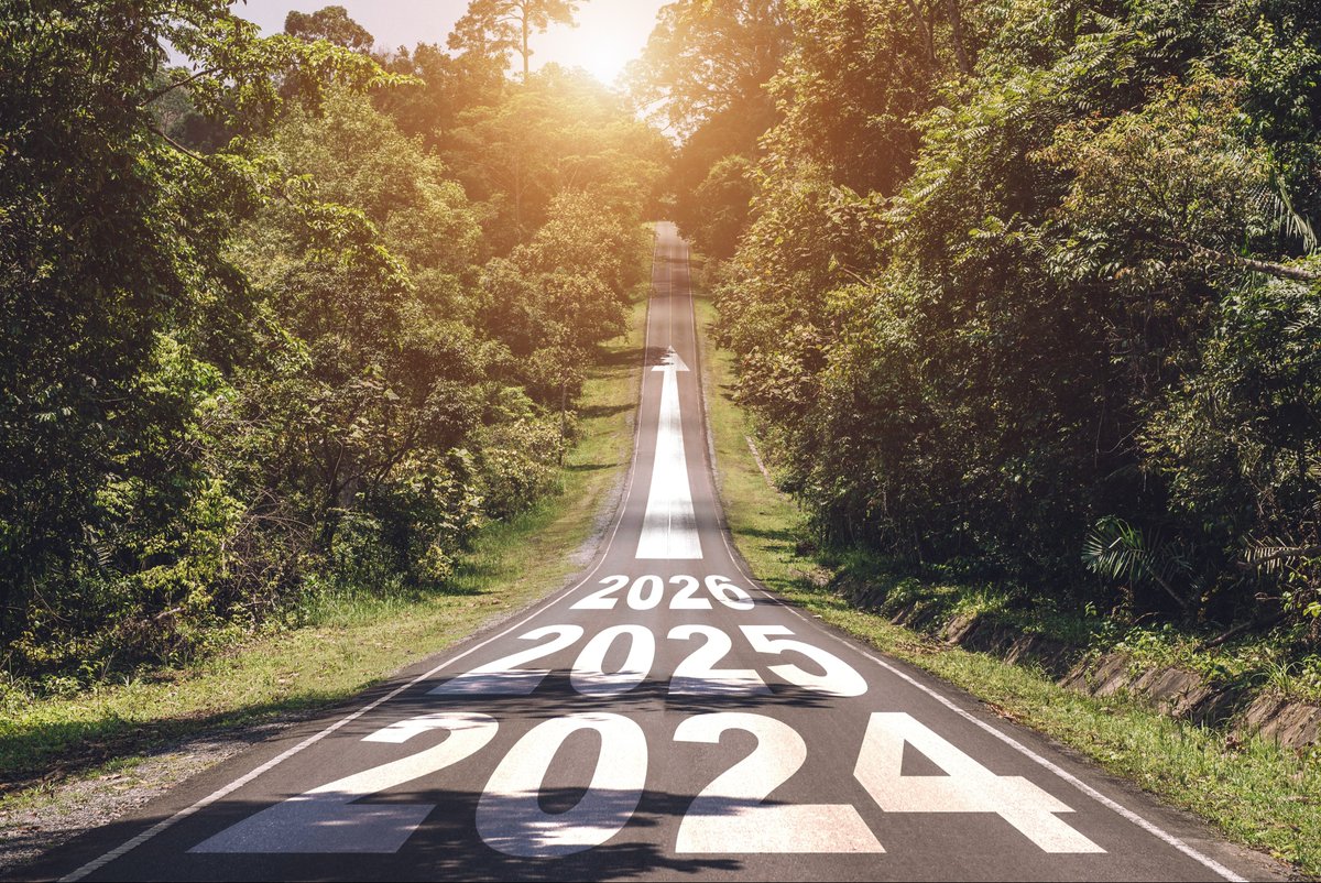 As industry #SupplyChain teams continue to support end of year customer fulfillment and business performance needs, the focus shifts toward 2024. We share the five themes from predictions  on what to anticipate. bit.ly/41sHB37