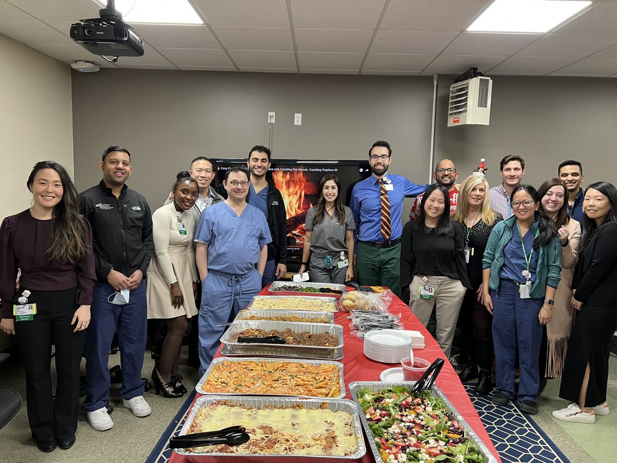 Statenislandrad (@statenisradres) on Twitter photo Have a “rad” holiday from the SIUH residency family!!! 🎄🎅🏼🎁
#Radiology #Radres #imagingourfuture #Residency #CT #MRI #XRay #MedEd #Medical #Education <a href="/BhavyaKanuga2/">Bhavya Kanuga</a> <a href="/_GMike_/">George Michael</a> Have a “rad” holiday from the SIUH residency family!!! 🎄🎅🏼🎁
#Radiology #Radres #imagingourfuture #Residency #CT #MRI #XRay #MedEd #Medical #Education <a href="/BhavyaKanuga2/">Bhavya Kanuga</a> <a href="/_GMike_/">George Michael</a>