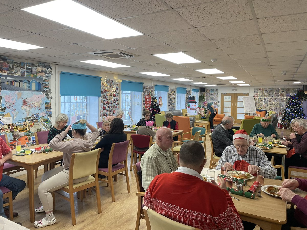 Last community event of 2023 for @Warminster1707 Christmas lunch cooked by our amazing catering team. It’s been a pleasure to be able to support the fantastic team @AlzheimersSupp in Warminster this year. Can’t wait for 2024 …..