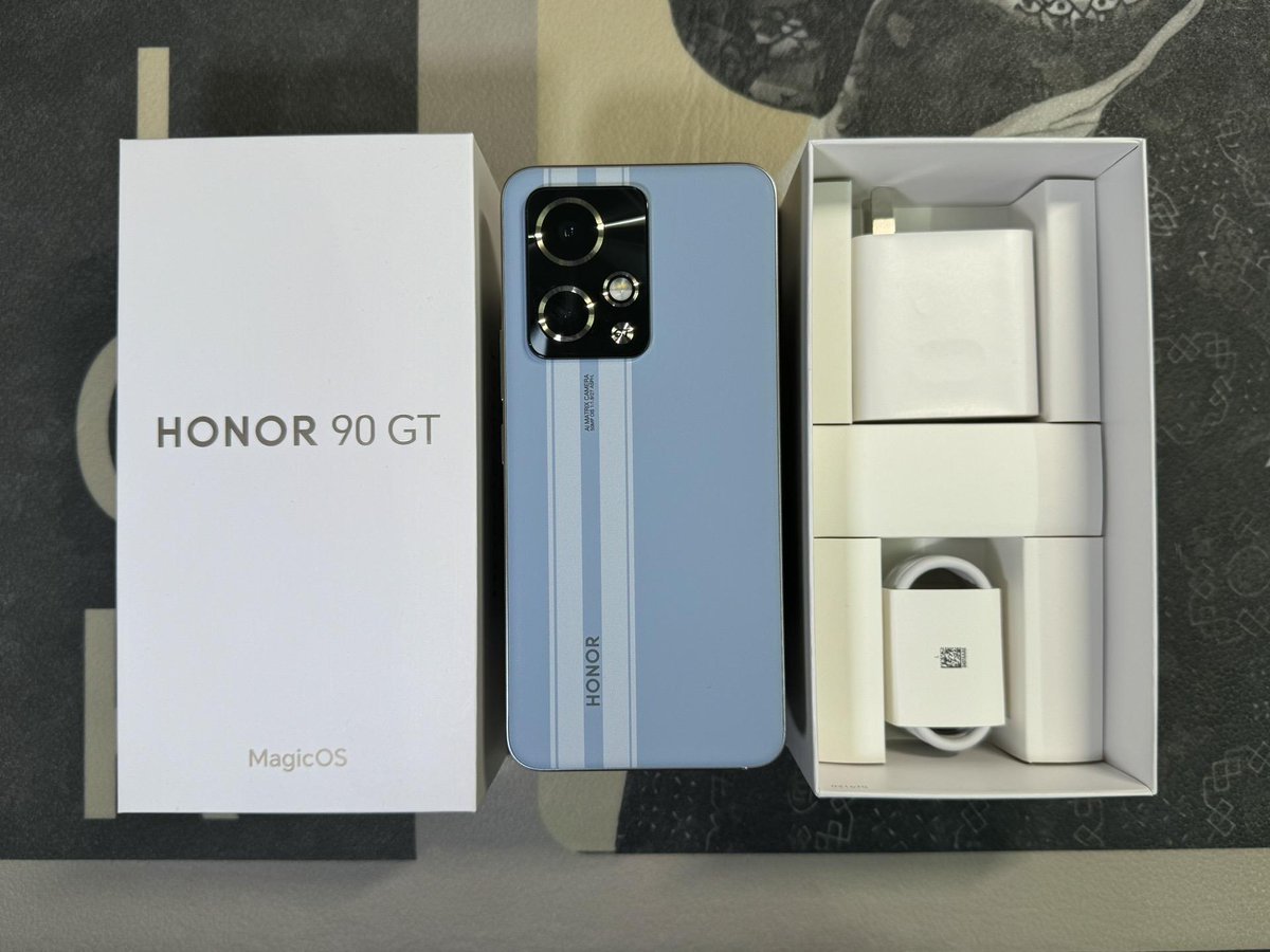 Techway0's tweet image. The familiar Honor is back. Honor 90GT #Honor90GT #techway