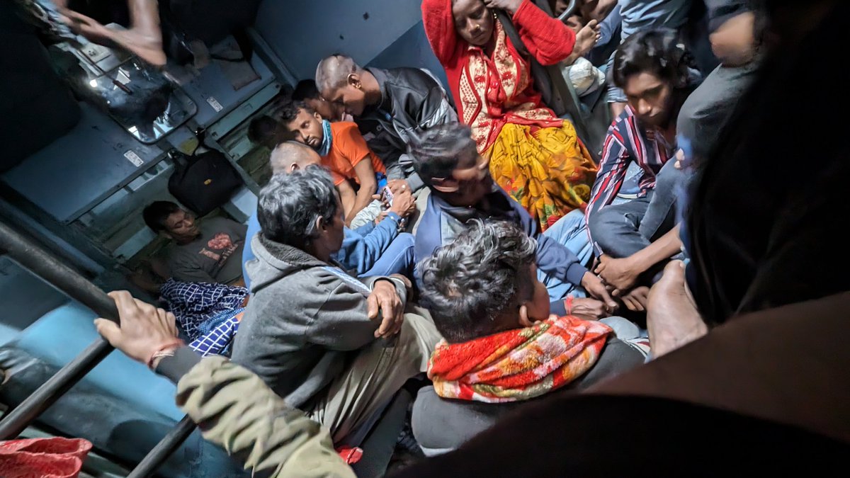 siddhudev's tweet photo. Someone should take an action against those people without tickets.... Entire coach is occupied by these people...no place for those who have reservations...@RailMinIndia @RailwaySeva  PNR 6224994842 Despite complaint nothing is done.. https://t.co/3c81WY2YxG