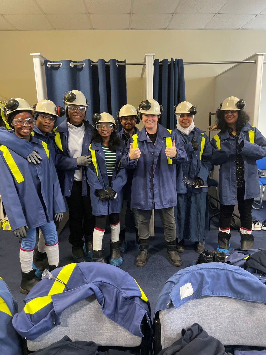 Dive into the heartbeat of Wales with Swansea Uni MSc HRM students at Tata Steel UK! From the roar of the hot mill to the wisdom of 50-year industry guide Bob Emmett, it's a journey of pride and knowledge. 🙌 Click to read more 👇📖 swansea.ac.uk/som/news/a-pro… #TataSteelUK