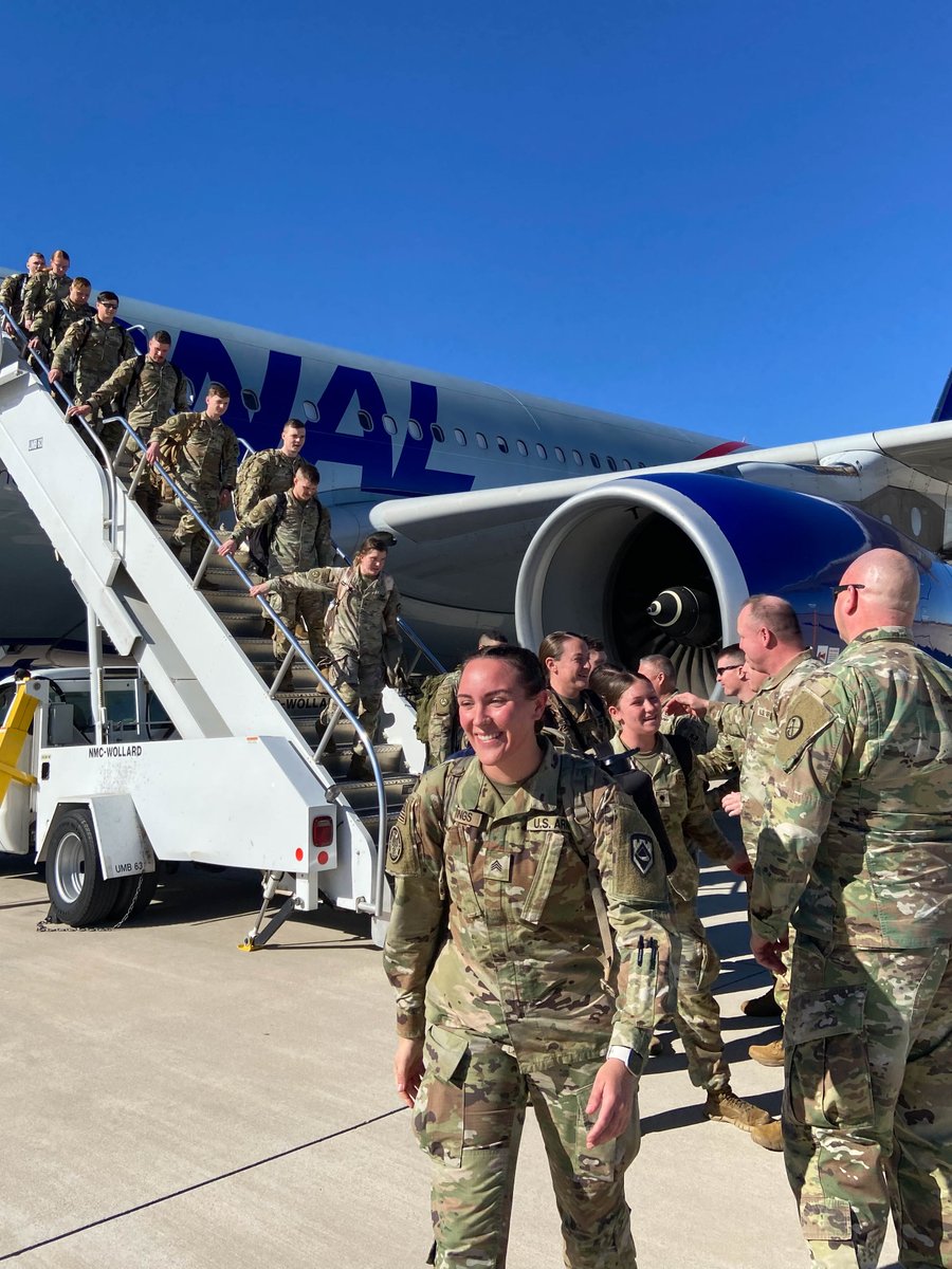 Welcome home! These @WVNationalGuard Soldiers are home for the holidays after successfully completing a deployment supporting @usarmycentral's Area Support Group–Jordan. 🔗ngpa.us/28021