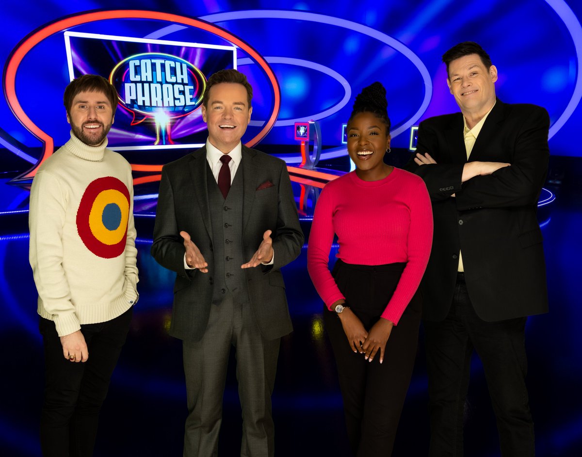 Who's ready to play along with the family?🤩💜 @StephenMulhern is joined by British icons James Buckley, @MarkLabbett and Mwaksy Mudenda @mwaksybluepeter for this extra special episode of Celebrity #Catchphrase! 👉Don't miss it on Saturday at 5.30PM on ITV1 and @WeAreSTV