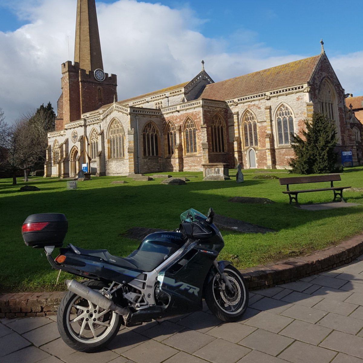 Old bikes and even older buildings. Beautiful #Somerset #England Both built to last and still look good #lovemotorcycles #motolife #bestbikingroads #hondamotorcycles #hondavfr #tasmaniagreen