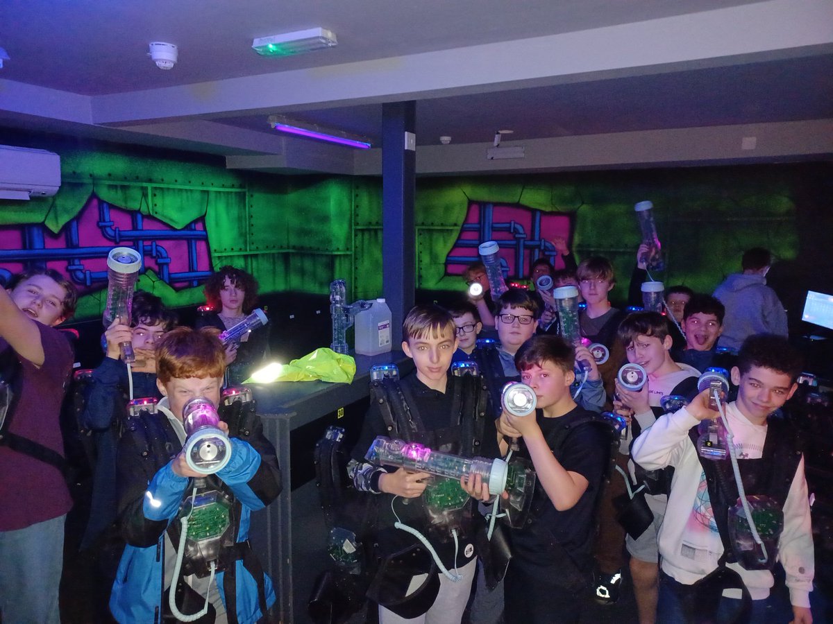 DseSfx's tweet image. SFX Schola Cantorum at @Area51LQuest this afternoon as a reward for their hard work this year 👌👍 @DseSfx @SFX1842