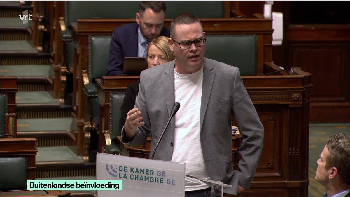 "Dit gaat over #corruptie en directe inmenging. Dat is iets anders dan recht om politiek te discussiëren over koers van Europa. <a href="/Koen_Geens1/">Koen Geens</a> heeft gelijk dat hij daarvoor waarschuwt, we handelen met verschillende landen. Het politiek debat moet blijven bestaan." <a href="/RaoulHedebouw/">Raoul Hedebouw</a>