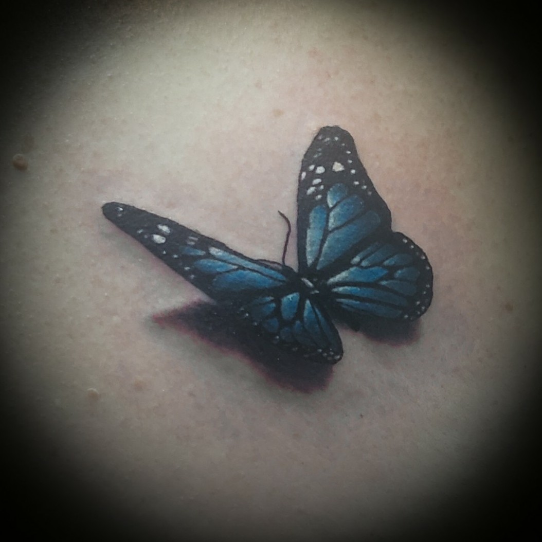 inkcapps's tweet image. Hey there! 🦋 Check out this stunning butterfly tattoo, showcasing simple beauty at its finest. It's all about embracing elegance with a touch of charm! #SimpleBeauty #ButterflyTattoo #TimelessElegance 💫