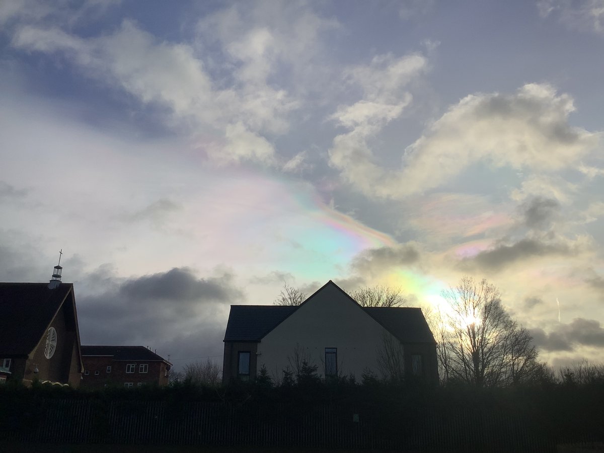 In the skies above school today we saw something really rare! A rainbow cloud or 'Nacreous Cloud'! You can usually only see them in Polar Regions!