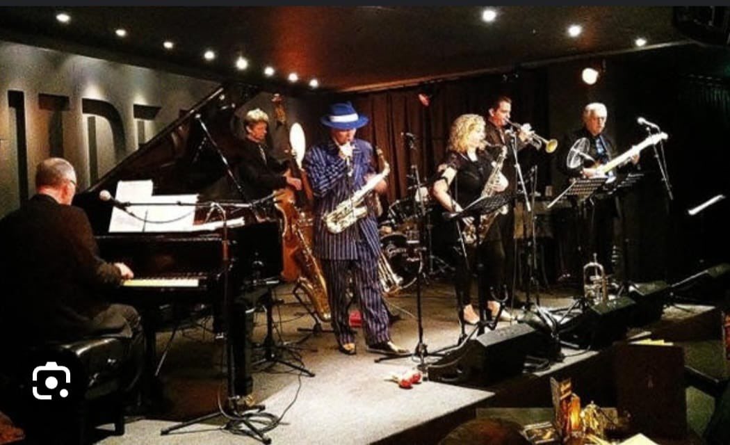 Hare and Hounds St Albans Pub tweet media