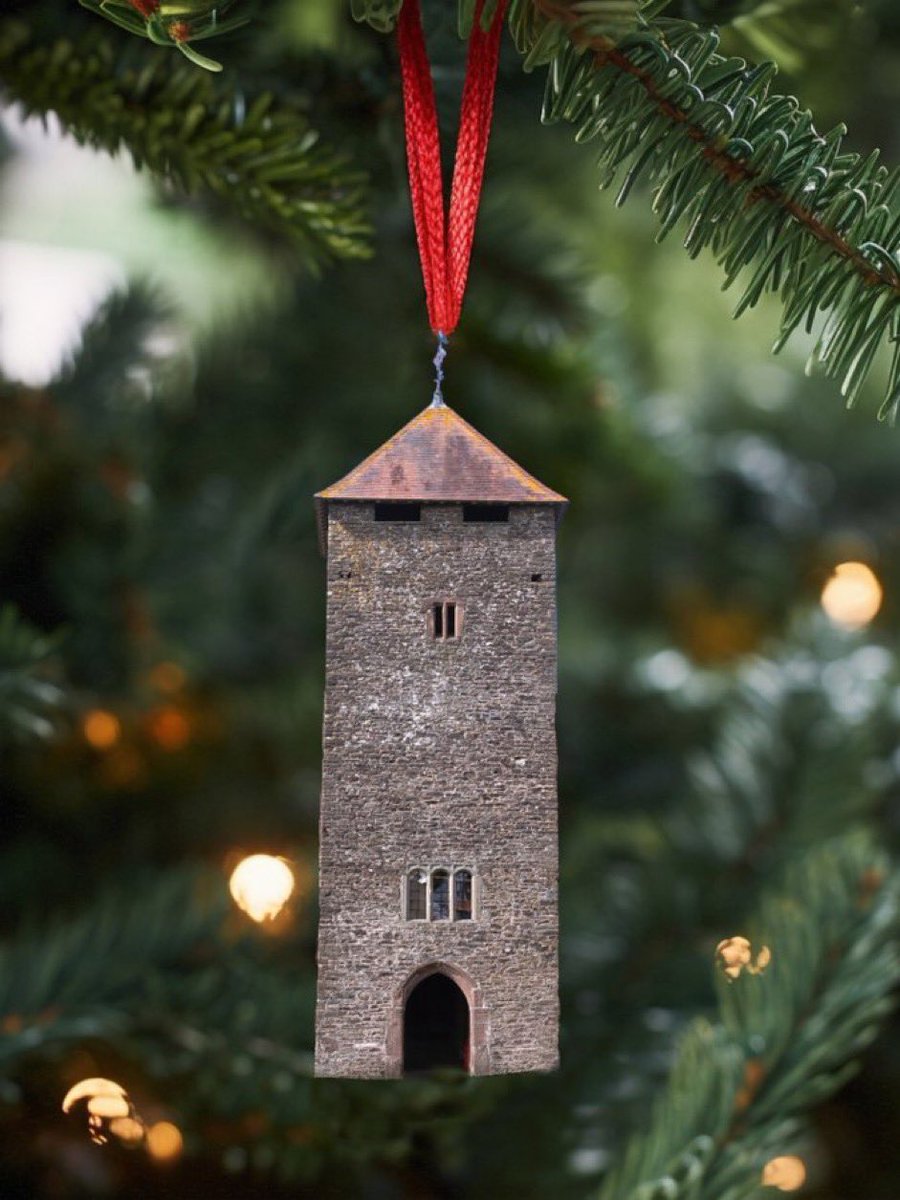 The utterly brilliant architectural photographer who captures the souls of our churches, @fotofacade, has turned the medieval red sandstone church tower of St Cadoc’s, Llangatwg Feibion Afel into a virtual Christmas decoration. We absolutely love it!