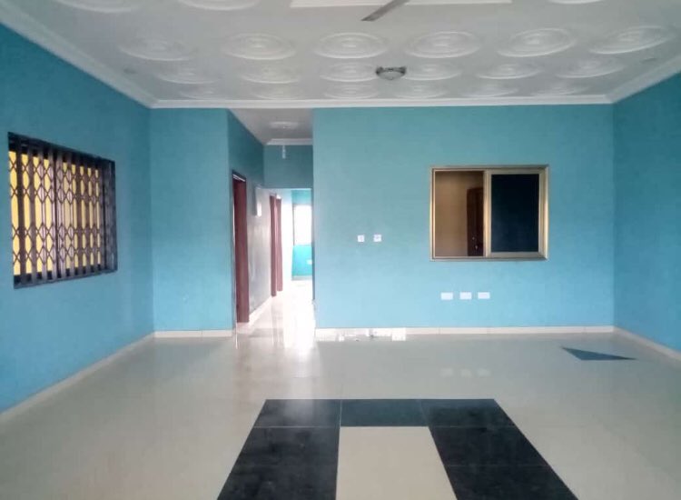 FOR RENT Type :3Bedroom Apartment Location: RedTop (Behind West hills Mall) Price:1800gh/month Advance : 1 year Ref: AGB Advance(years): 1 year Call or Whatsapp : 0240994061 #renthouse #rentproperty #rentit #viral #accrarentals #apartmentsinaccra