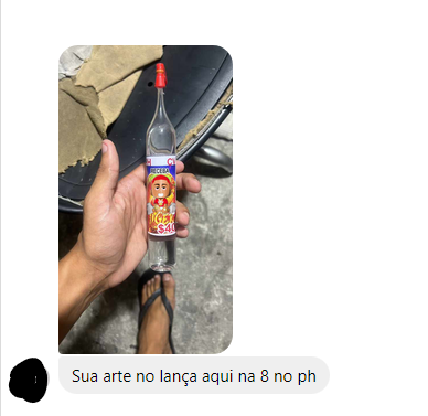 ryvn_ferpy's tweet photo. MANO JOGARAM A ARTE QUE FIZ DO MC POZE EM UM LANÇA PERFUME KKKKKKKKKKKKKKKKKKKKKKKKKKKK https://t.co/UqYTlcfmzn