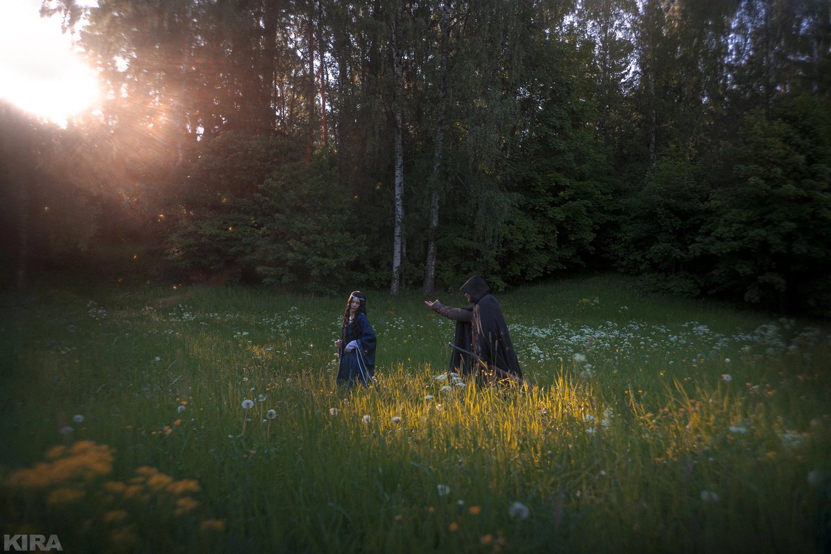 And she sang, and from this song flowers bloomed in the dank earth. Such power is possessed by the most beautiful of the elves. And the spell of the earth fell on Beren and bound him, to return again when his Tinúviel turned to him. #MiddleEarth #TolkienCosplay #Elven #luthien