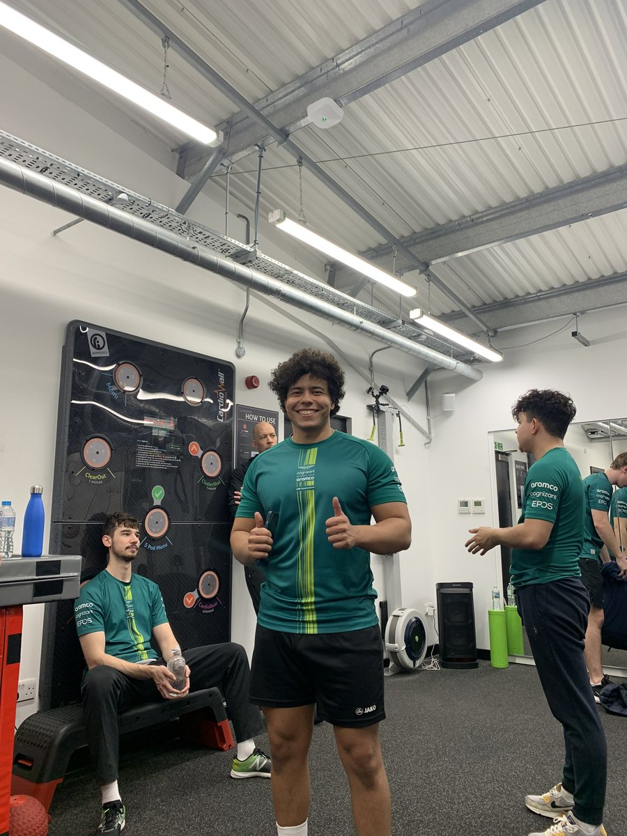 Aston Martin Aramco Esports tweet media