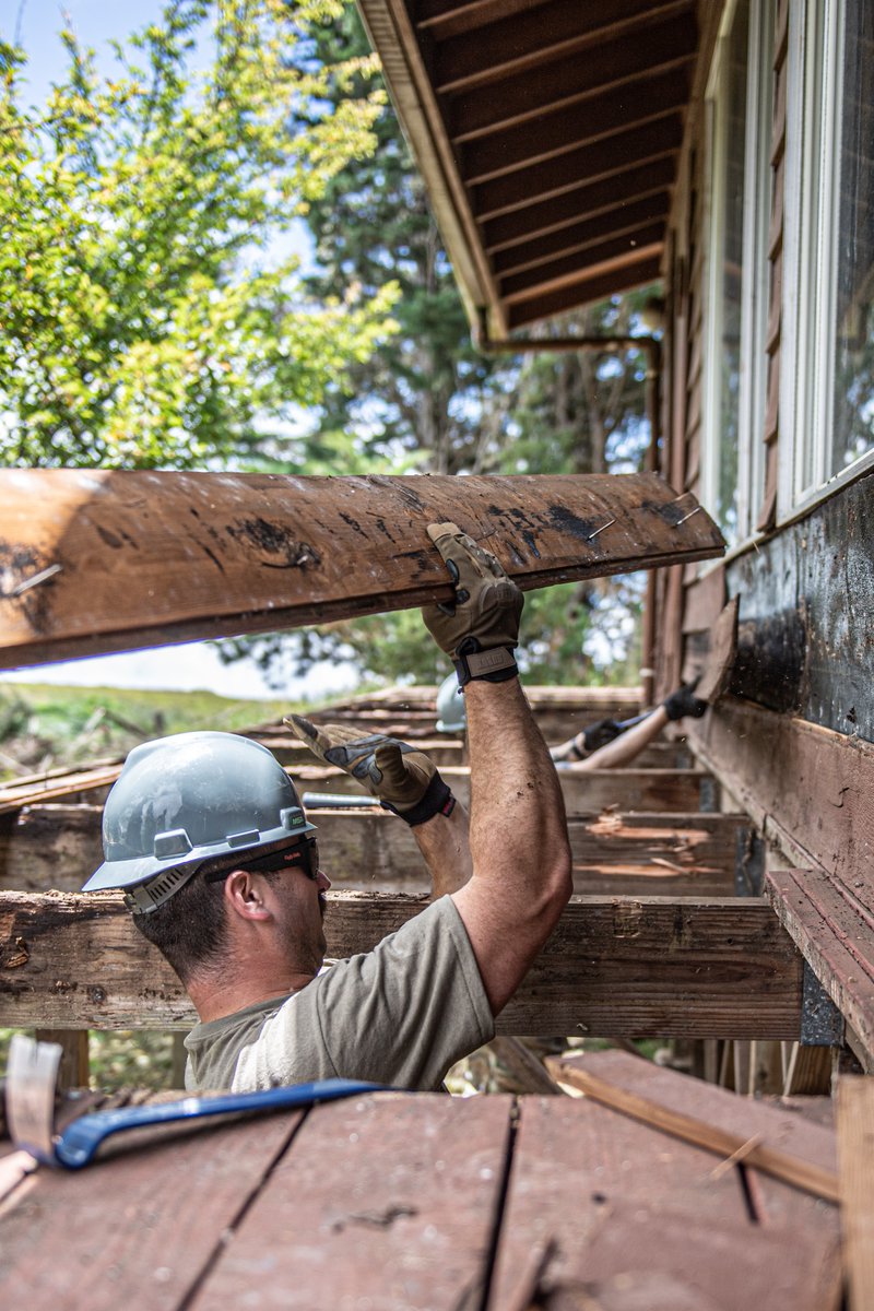 From 4 June to 26 August the @AirNatlGuard, supported by the Army National Guard, @USAFReserve, & @MarForRes, partnered with the @GirlScoutsHI to renovate & modernize seven buildings on the 6.7-acre Camp Kilohana on the slopes of Mauna Kea. #IRTMission #FY23CampKilohana