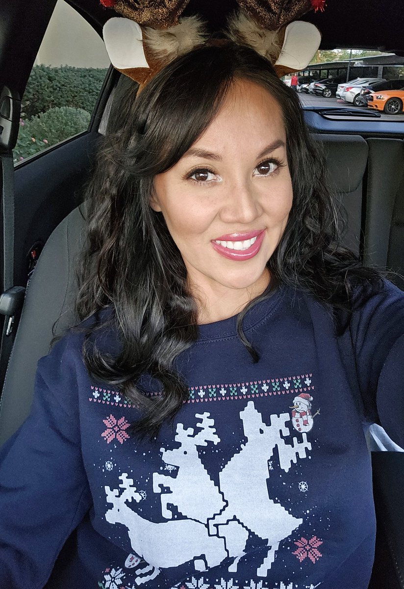 Ugly Christmas Sweater 2023 🦌 🦌 🦌 
#ReindeerGames
#Christmas2023 🎄🎄