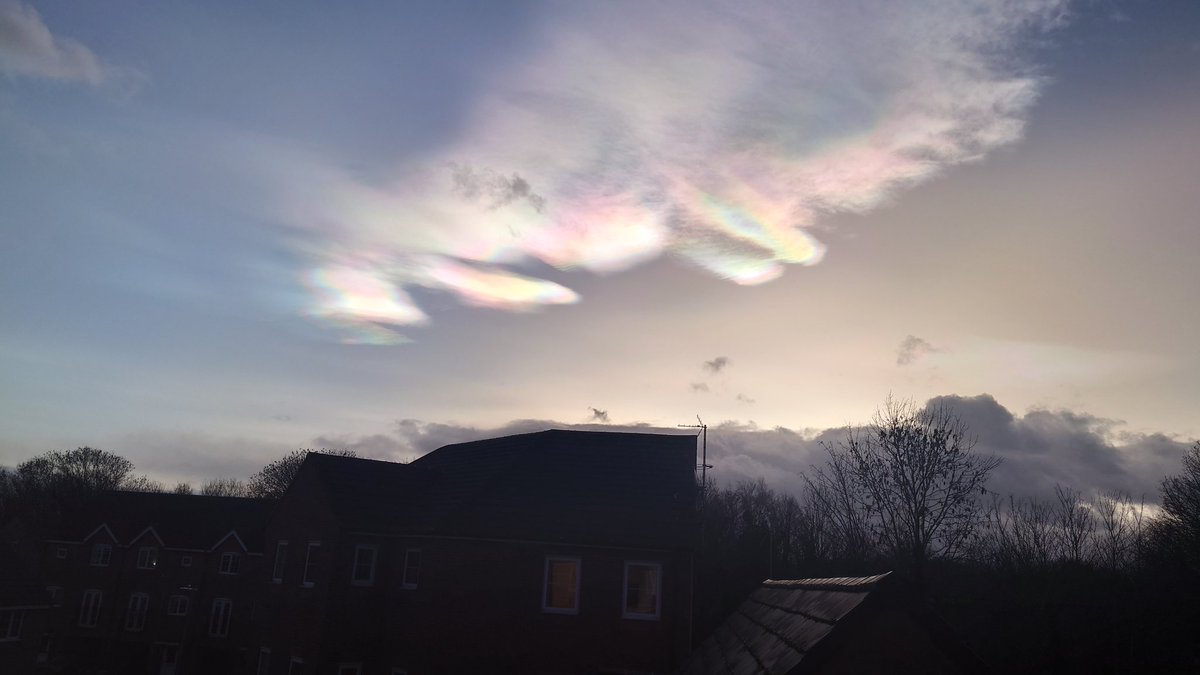 Oh, wow. Rainbow clouds over Nottingham just now. Awesome!