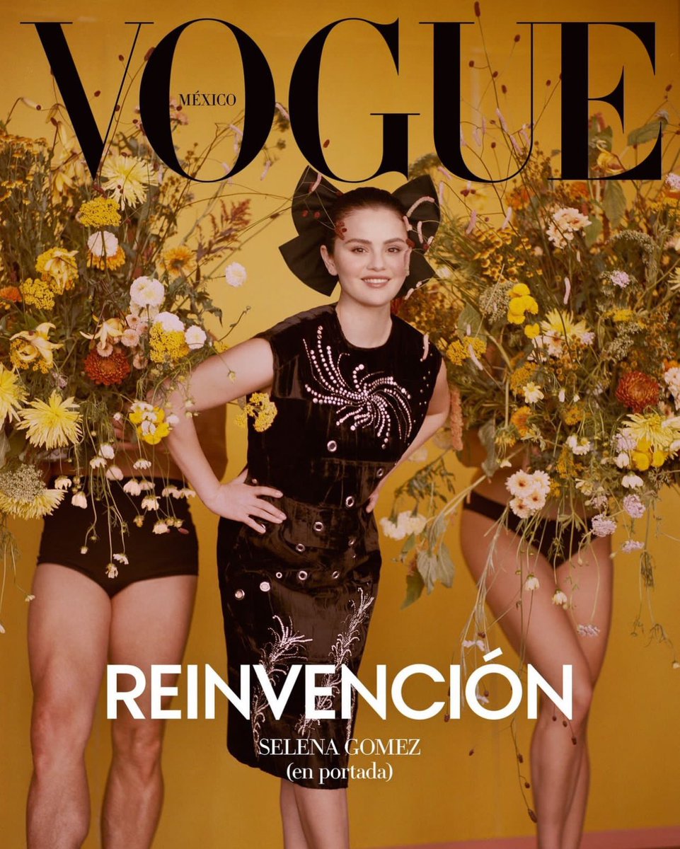 Selena Gomez graces the cover of Vogue Mexico.