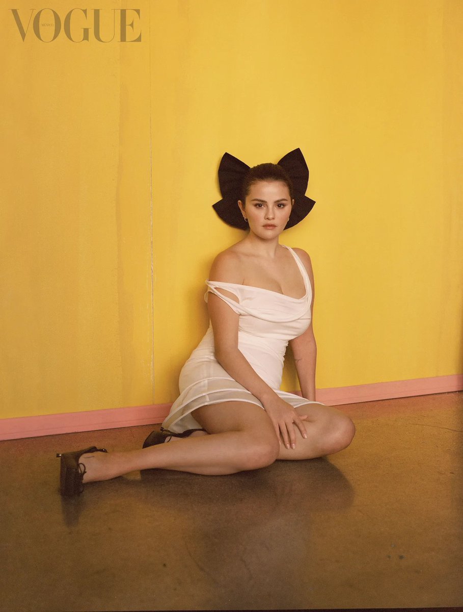 Selena Gomez for Vogue Mexico.