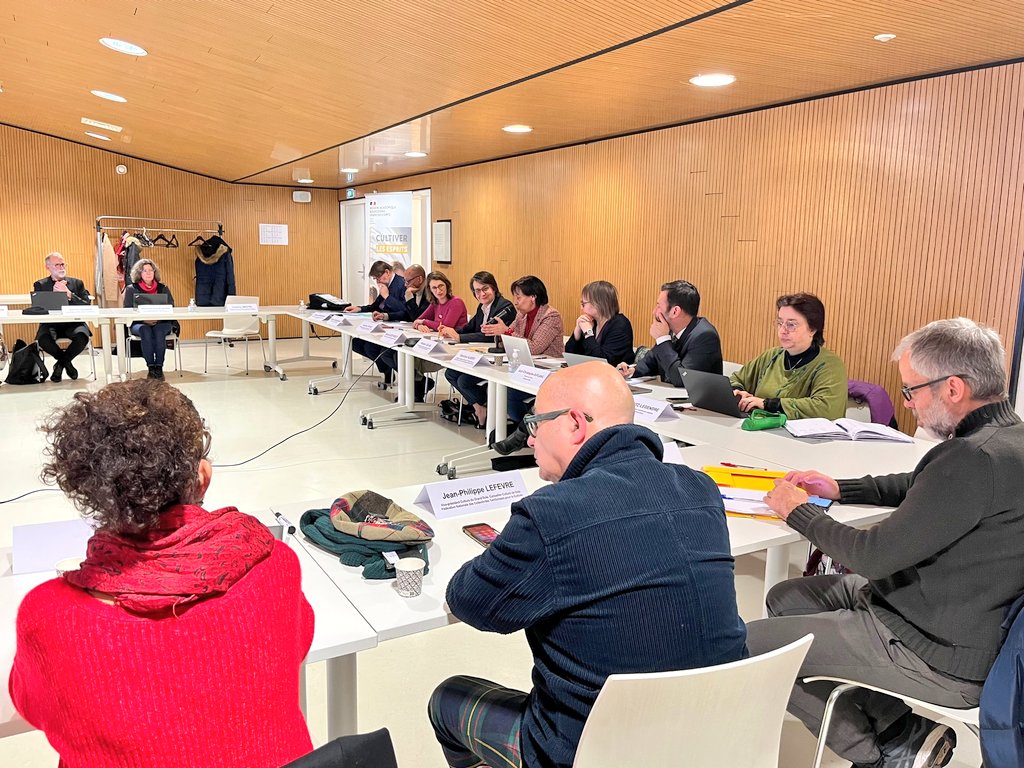 Région académique Bourgogne-Franche-Comté tweet media
