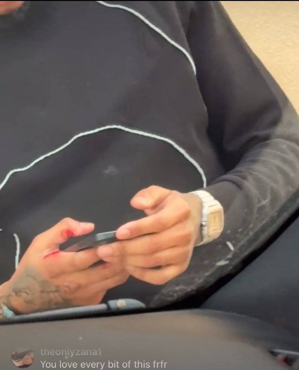 bigcophater's tweet image. Morning fight between these two again n what goin on with yo @bluefacebleedem  n  some one needs CPS @ChriseanMalone 😂 #viral #whatisgoingon #ChriseanRock #Blueface #fight #drama