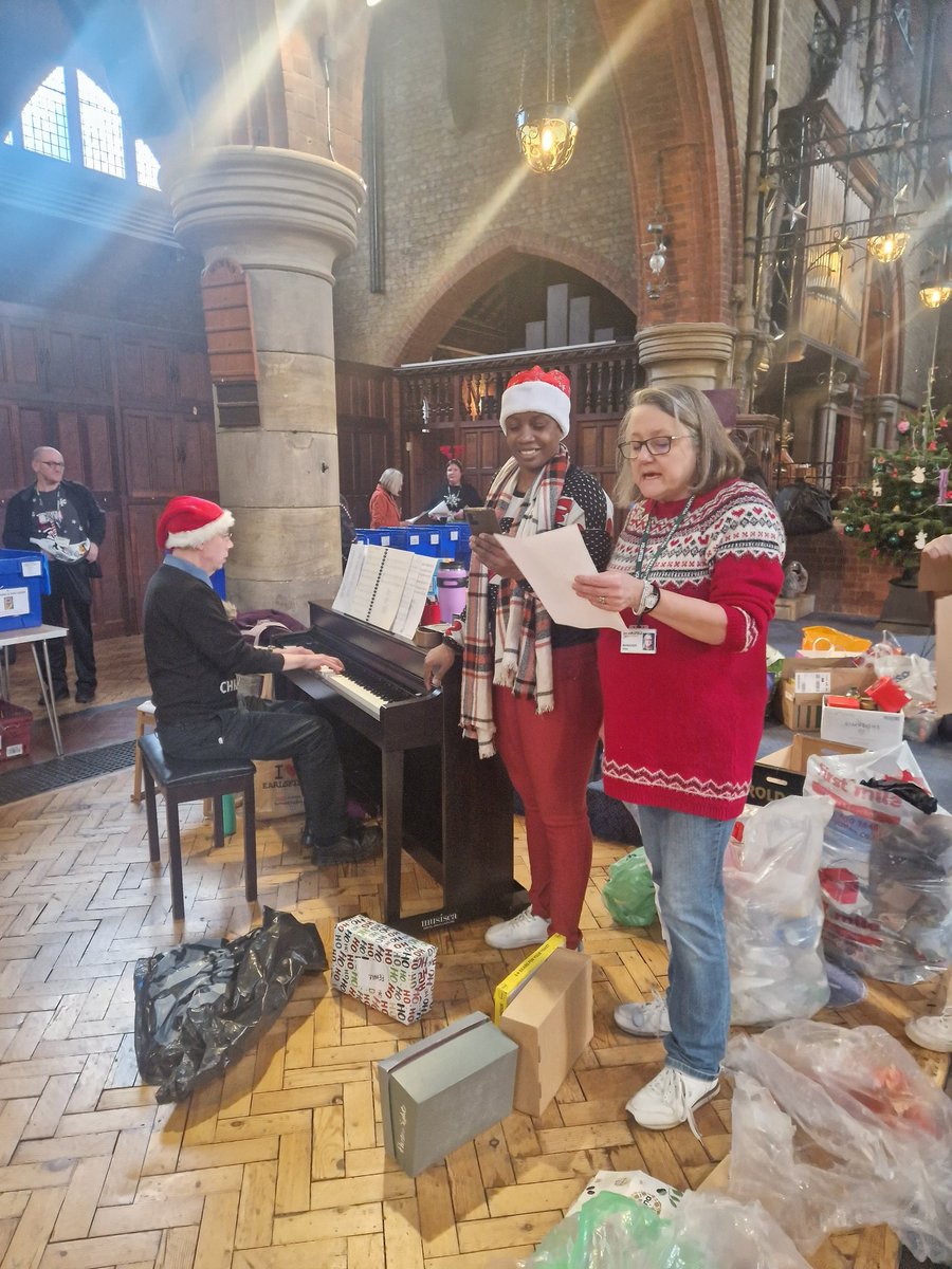 Last session of the year. A really special one which included guest Ann-Marie singing carols It's been a tough year, so sad to see demand rising. We distributed almost 5000 food parcels, served over 450 HHs (almost 1400 individuals) Here's to a better 2024 for all x
