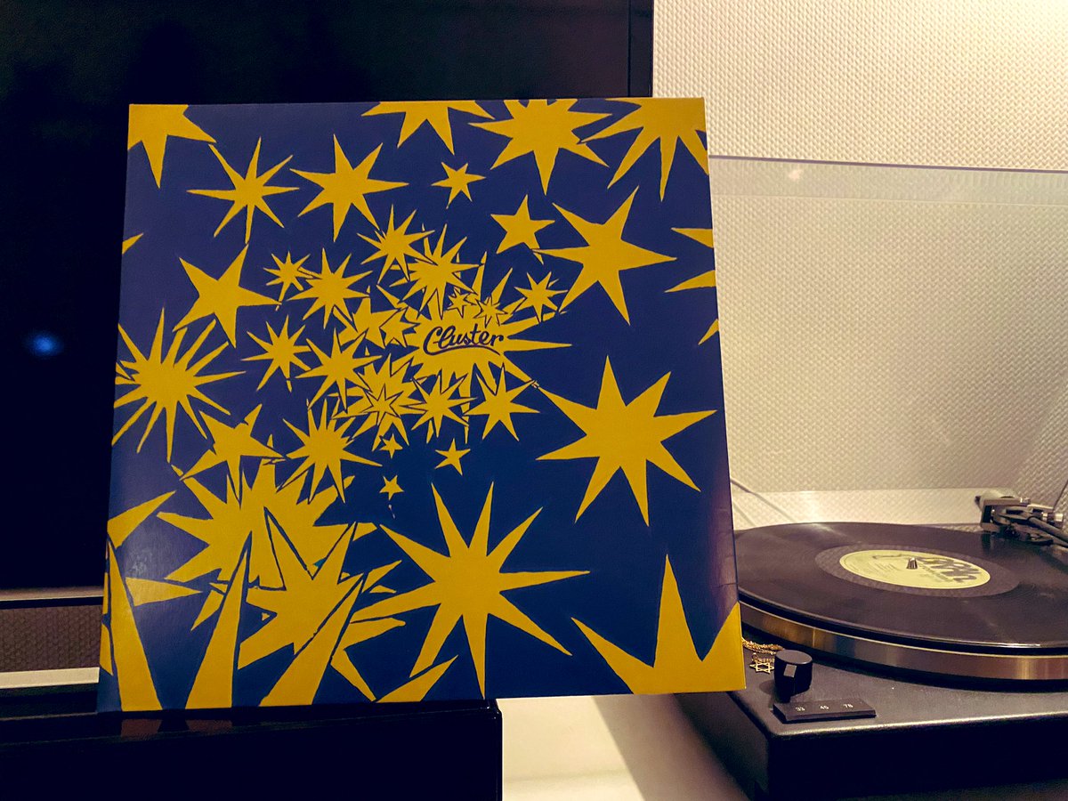 HerkAlex's tweet photo. Cluster - Cluster II
By Hans-Joachim Roedelius, Dieter Moebius & Conrad Plank
Released on Brain, 1972
#Cluster #BrainRecords #Kraut #NowPlaying
https://t.co/q3TwkNoe2t https://t.co/OUXEHPJc0f