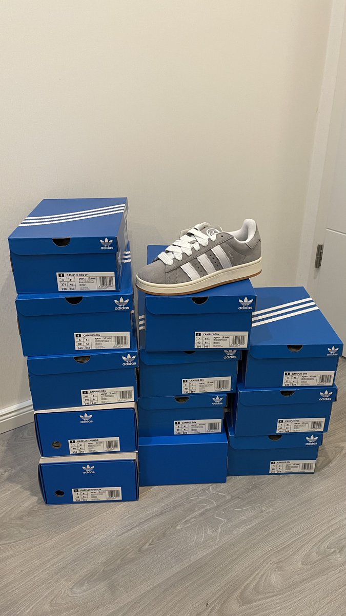 Group: <a href="/Venom_Cooks/">VenomCooks</a>
Adidas Campus handAio