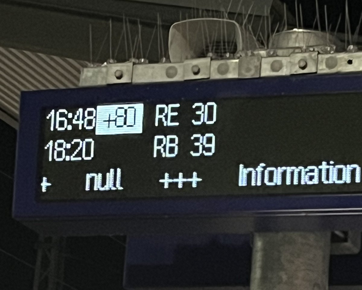 Informationspolitik von <a href="/DB_Bahn/">Deutsche Bahn Personenverkehr</a> 🤯