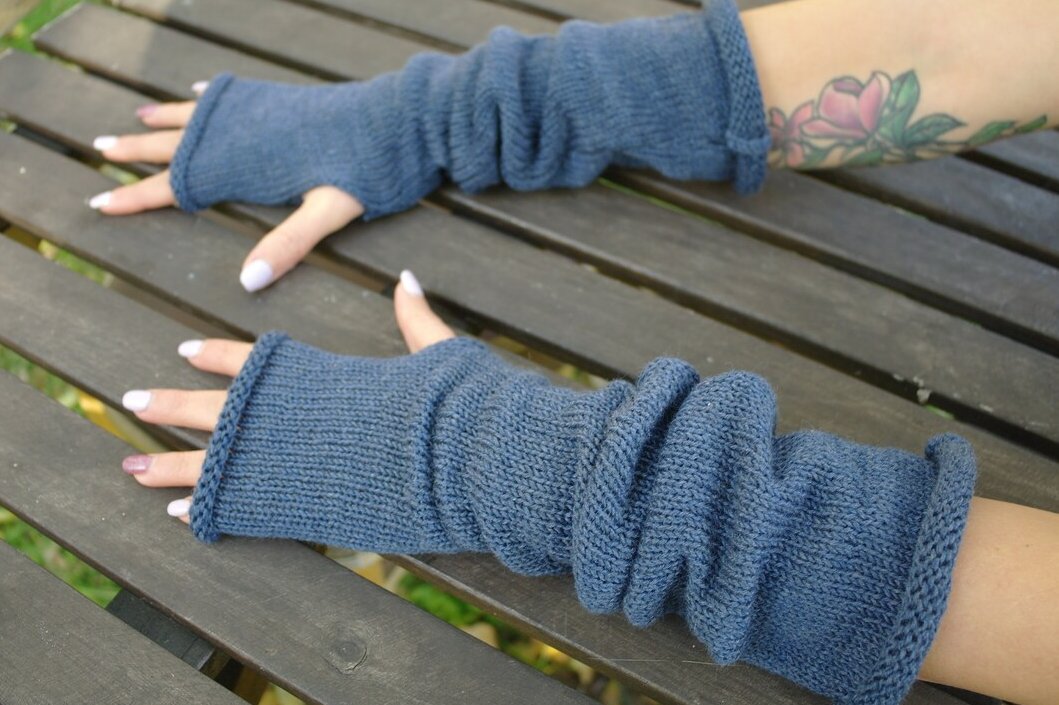 #Wool #Mittens #Soft #Fingerless #Gloves #Arm #Warmers #Merino #wool #WristWarmers #LongGloves #Women #Boho #knitted #handmade 

etsy.me/3PQl1vL